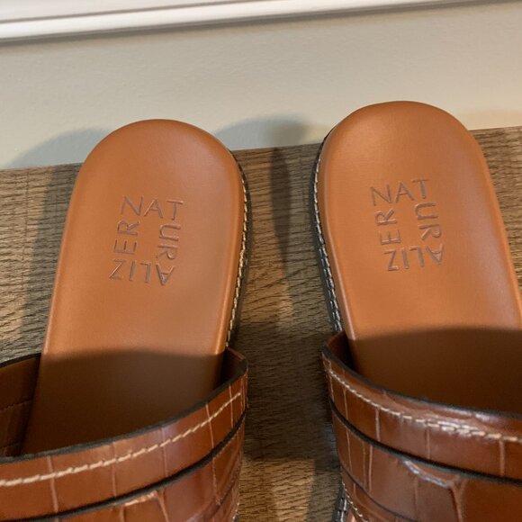 Naturalizer Karlie Toe Loop Sandals Croco Brown Leather with Buckle Size 9.5 - Picture 5 of 10